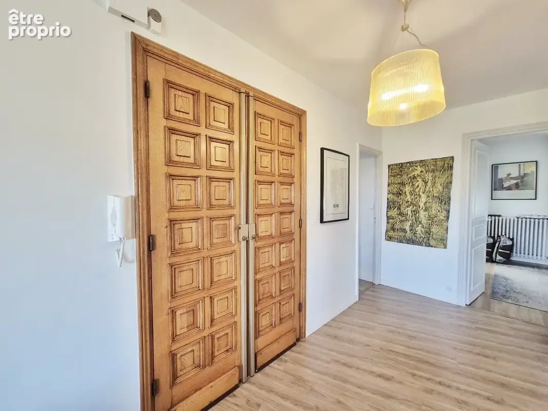 Luxueux Duplex avec Vue Panoramique sur Béziers, Dernier étage & Ascenseur Privé - photo 3