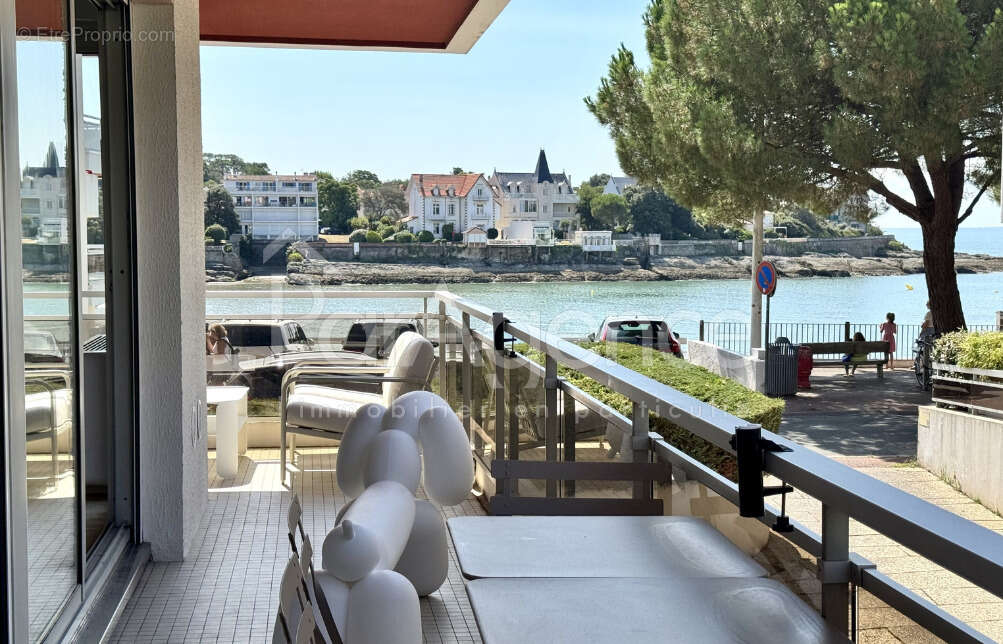 Appartement vue mer   Terrasse d'angle - photo 2