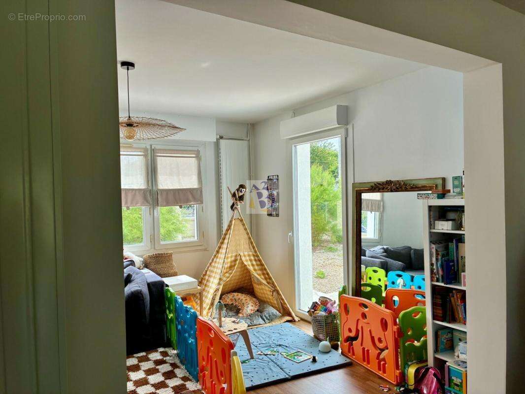 Rare sur le secteur! maison de plain pied avec grand parc arore au coeur de l'isle d'espagnac - photo 33