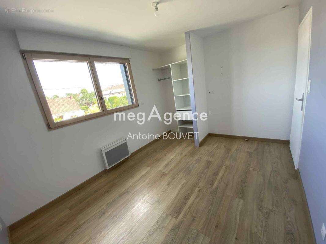 Pavillon 7 pieces - 6 chambres - garage - jardin - photo 15