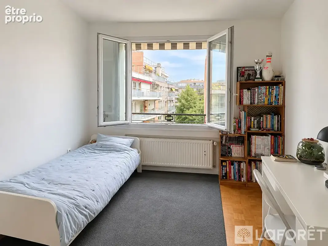 Boulogne-billancourt - limite paris xvi - 5 pieces - 93 m2 - 3 chambres - photo 4