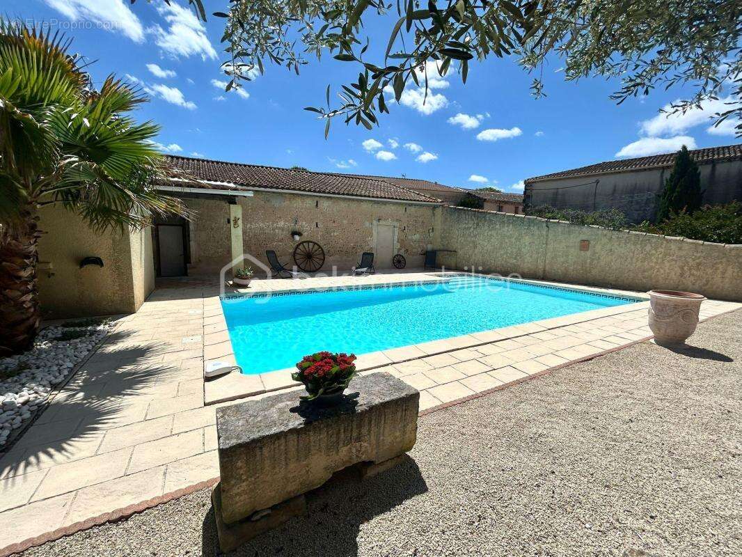 Maison à BOUILLARGUES