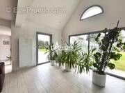 Maison à SAINT-ETIENNE-DE-MONTLUC