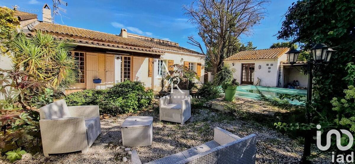 Photo 1 - Maison à ARLES