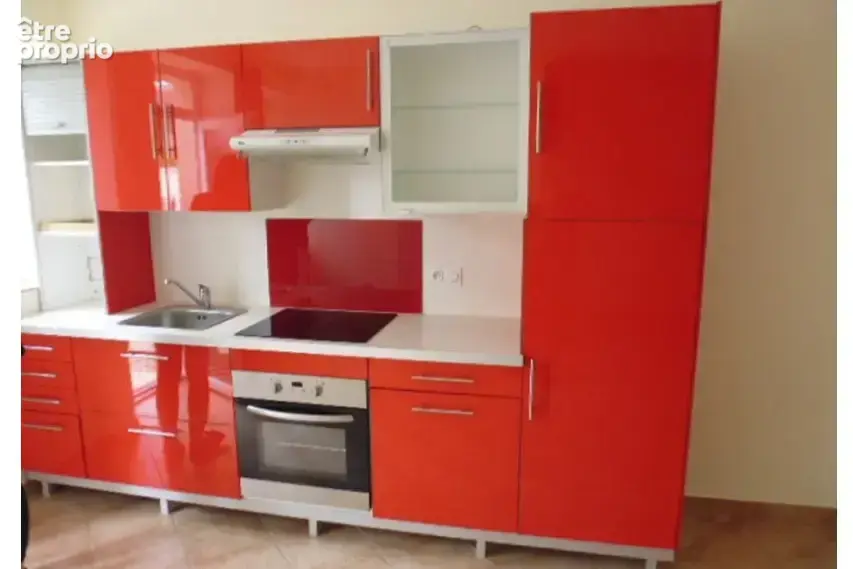 Ensemble immobilier - centre ville - 4 appartements + 1 local commercial - photo 7