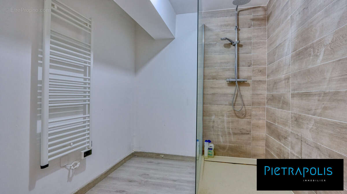 Appartement 81 m² à Agnin  - photo 9