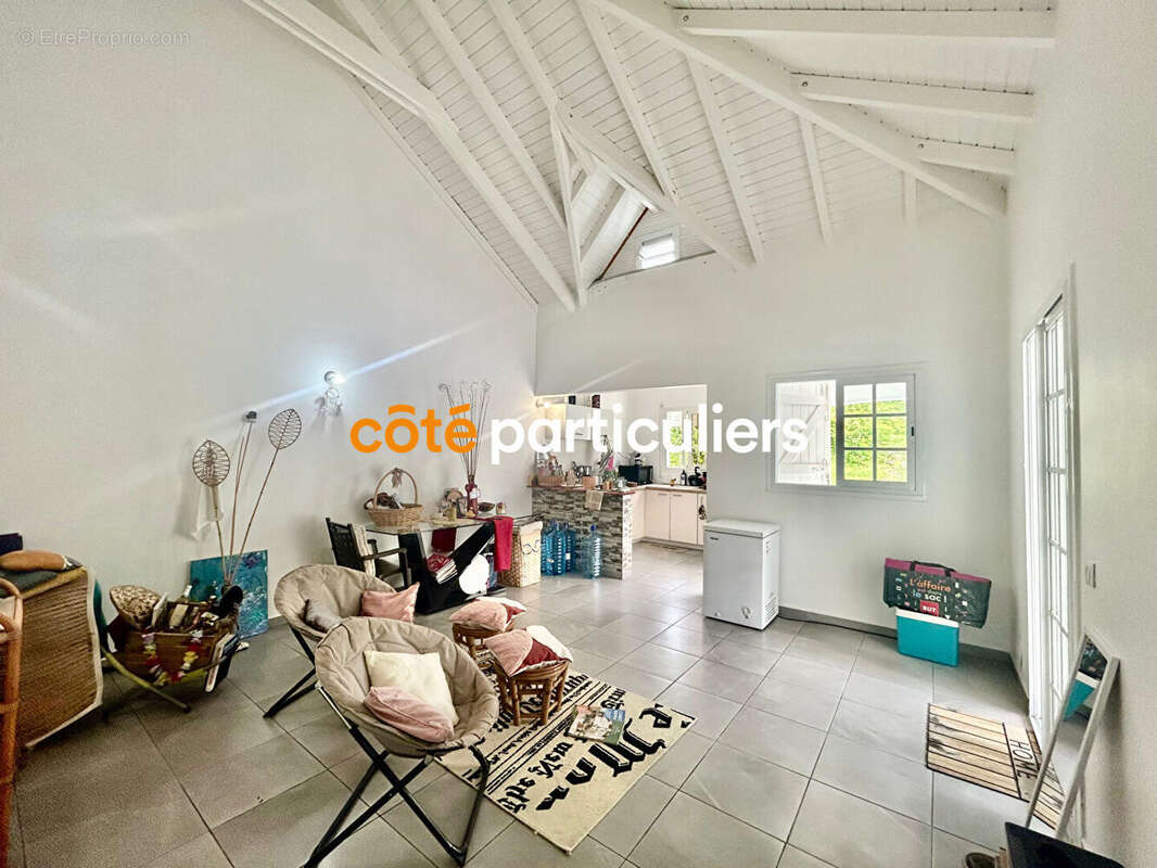 Appartement à LE GOSIER
