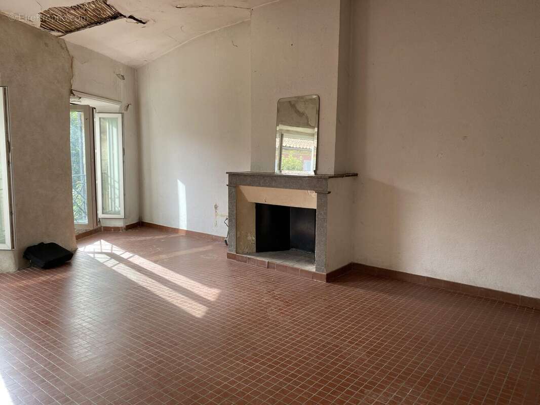 Appartement 46 m² à Aubenas  - photo 2