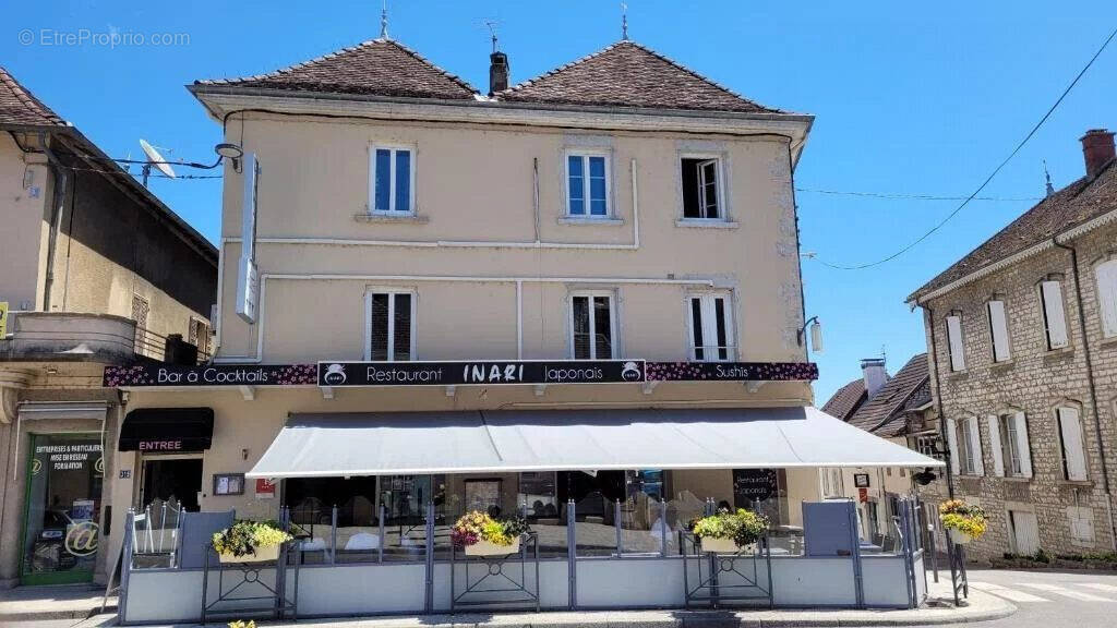 Autre à MORESTEL