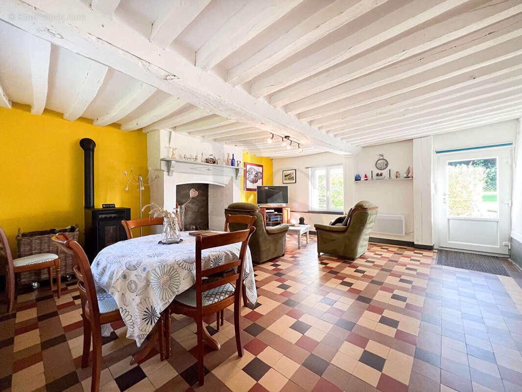 Maison à RANES