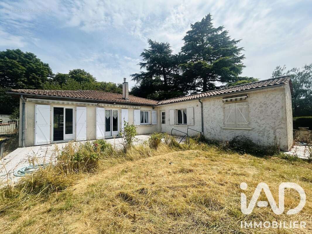Maison 118 m² à Fleac  - photo 3