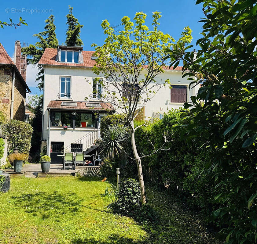 Maison à ERMONT