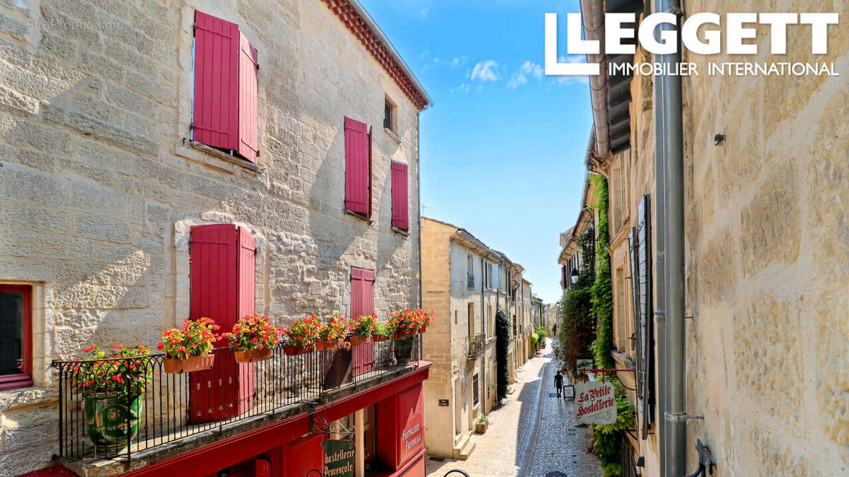 Maison à UZES