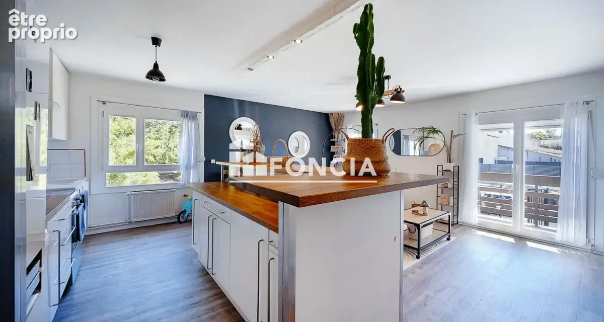 Appartement à SAINT-JEAN