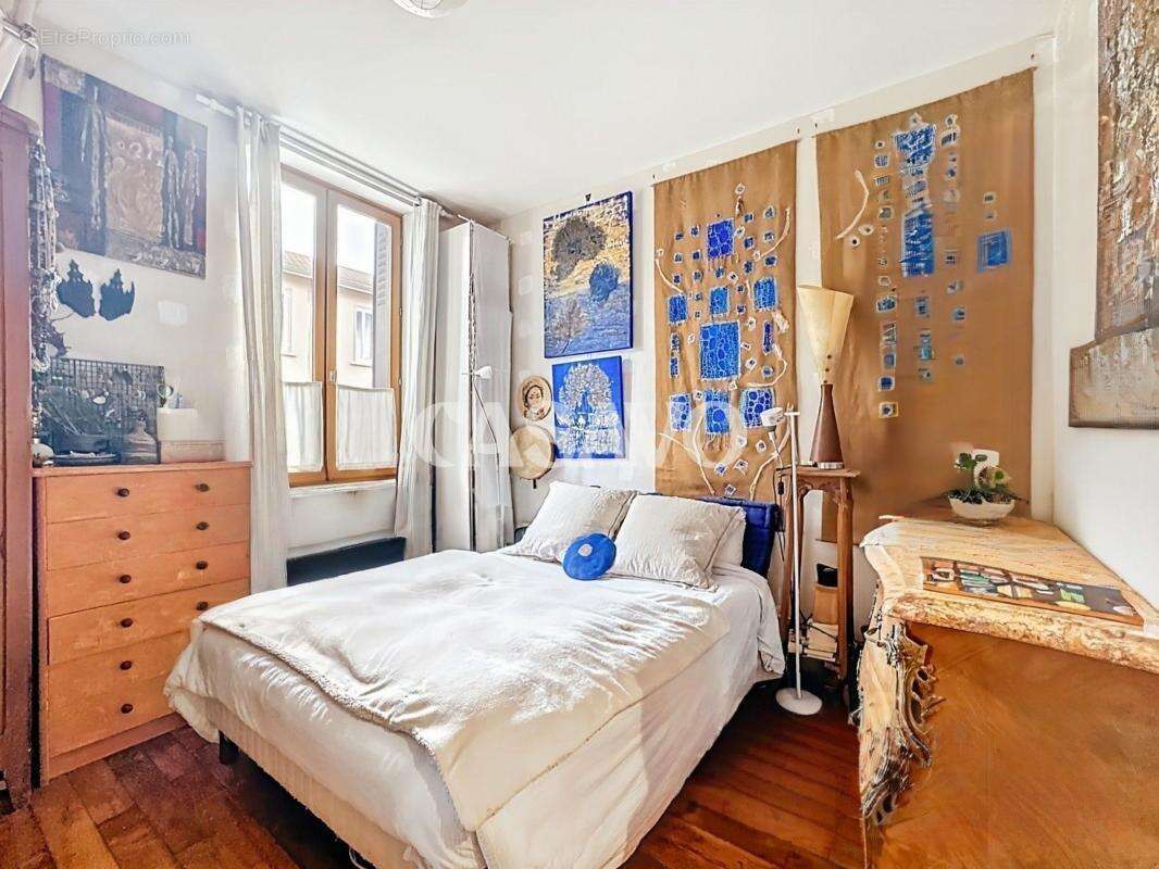 Appartement à DECINES-CHARPIEU