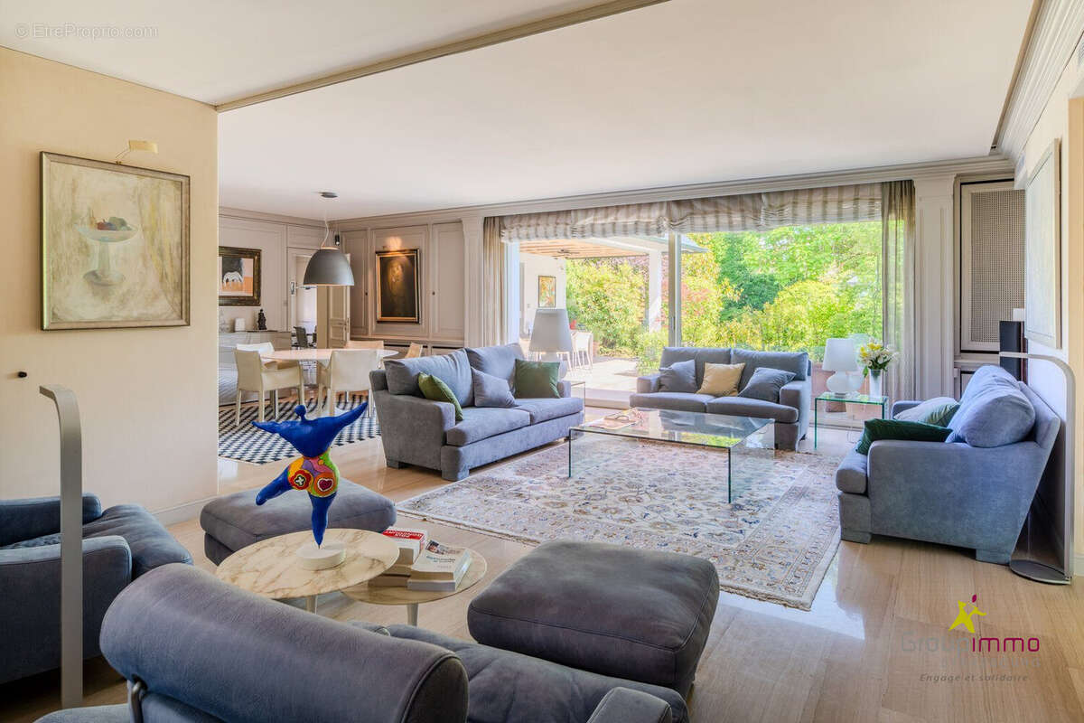 Maison 281 m² à Strasbourg  - photo 2