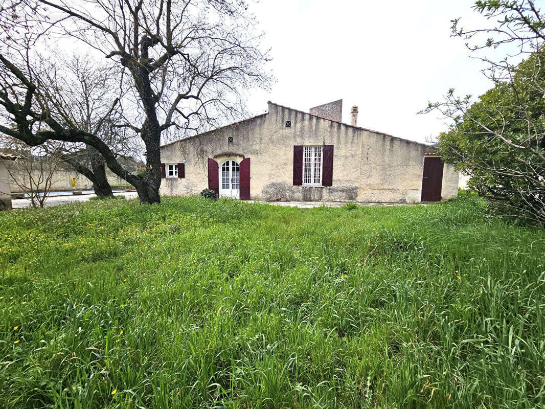 Maison à CUGES-LES-PINS