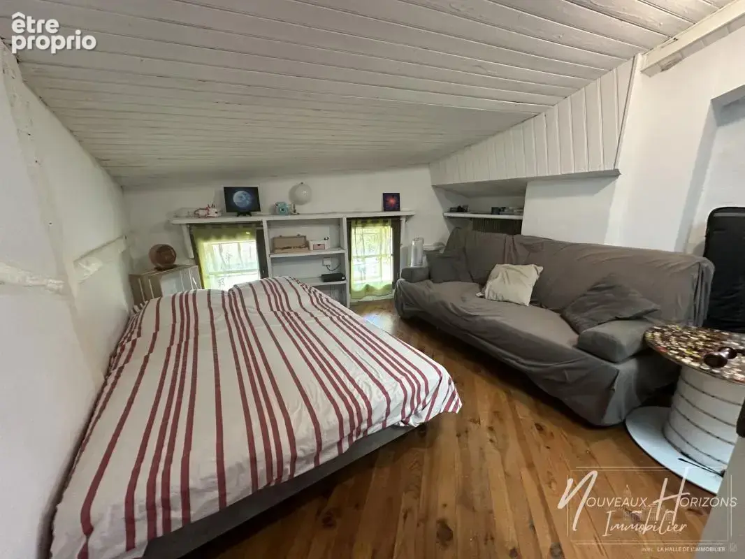 Maison 86 m² à Chaillac-Sur-Vienne  - photo 7