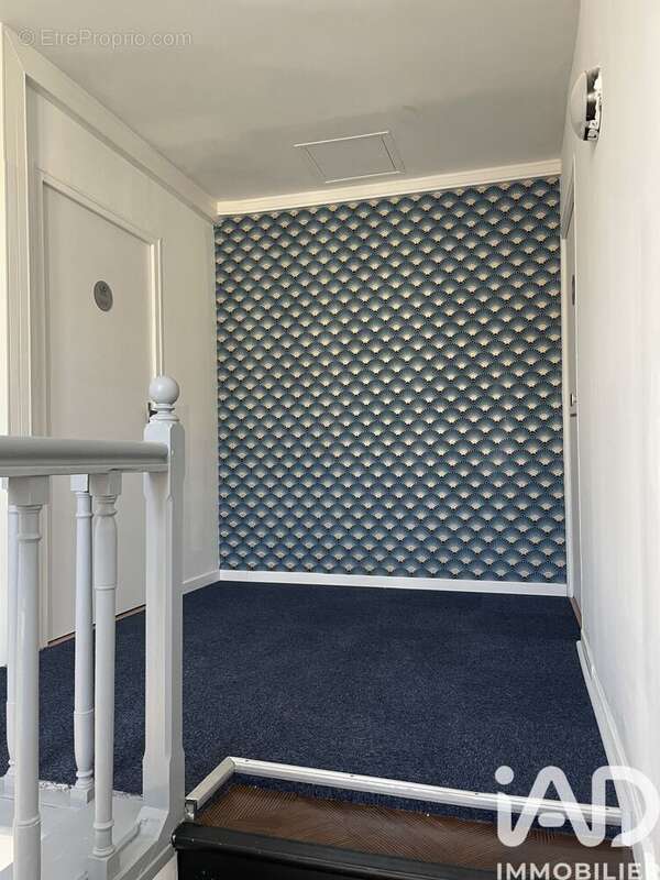 Photo 8 - Appartement à COMPIEGNE