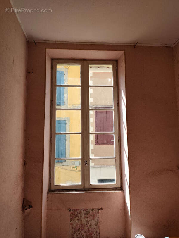 Appartement Carcassonne  Bastide T3  66.80m² - photo 3