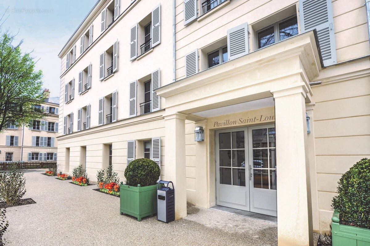 Appartement à VERSAILLES