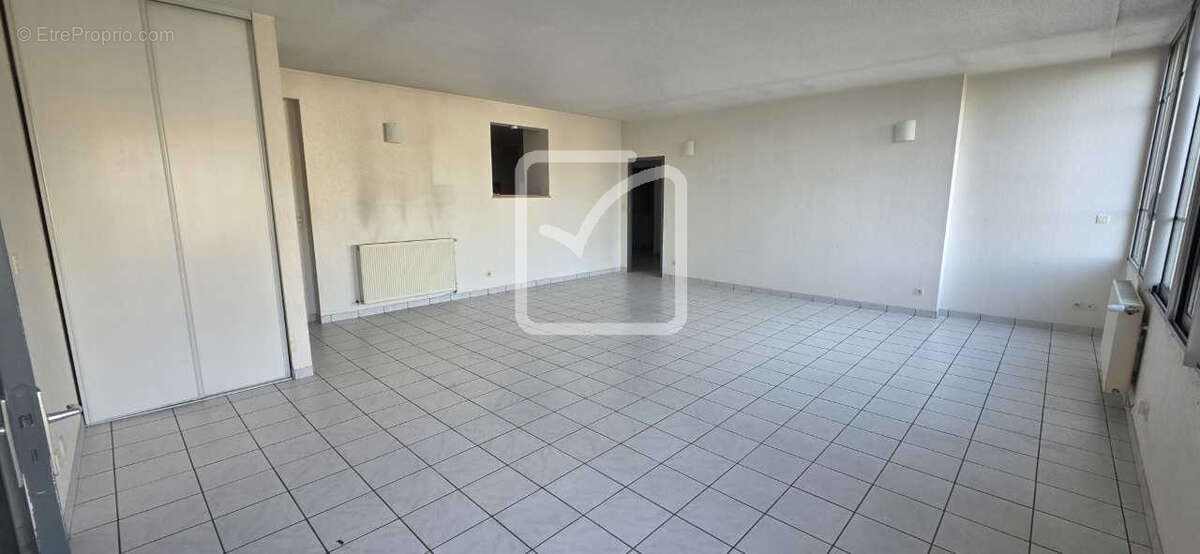 Appartement à BRIVE-LA-GAILLARDE