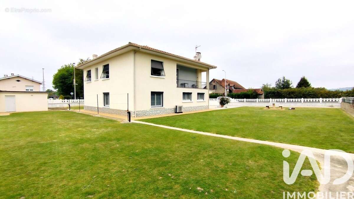 Photo 3 - Maison à ARTIX