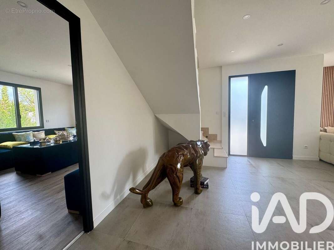 Photo 7 - Maison à HOUDAN