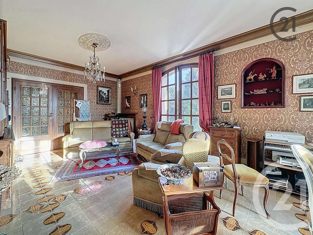 Maison à SAINT-ANDRE-LES-VERGERS