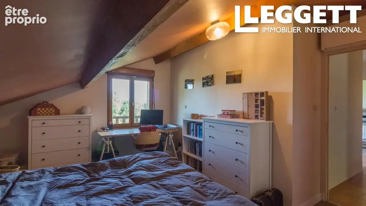Maison de caractère avec piscine, vue vallée et esprit campagne chic - photo 8