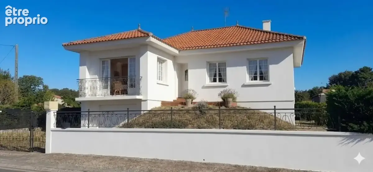 Maison à COMMEQUIERS