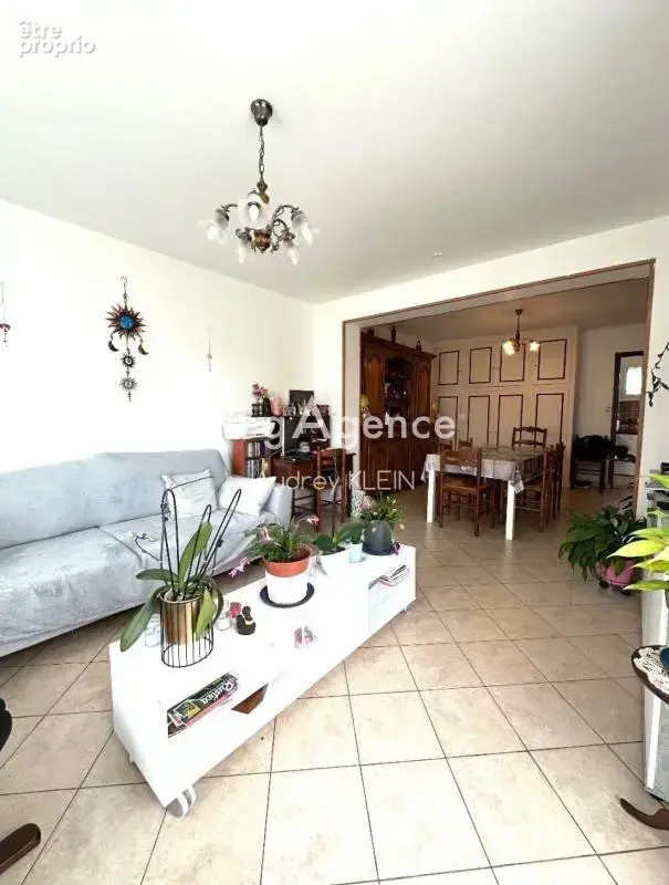 Maison sur sous sol et terrain clos de 680m2 - photo 4