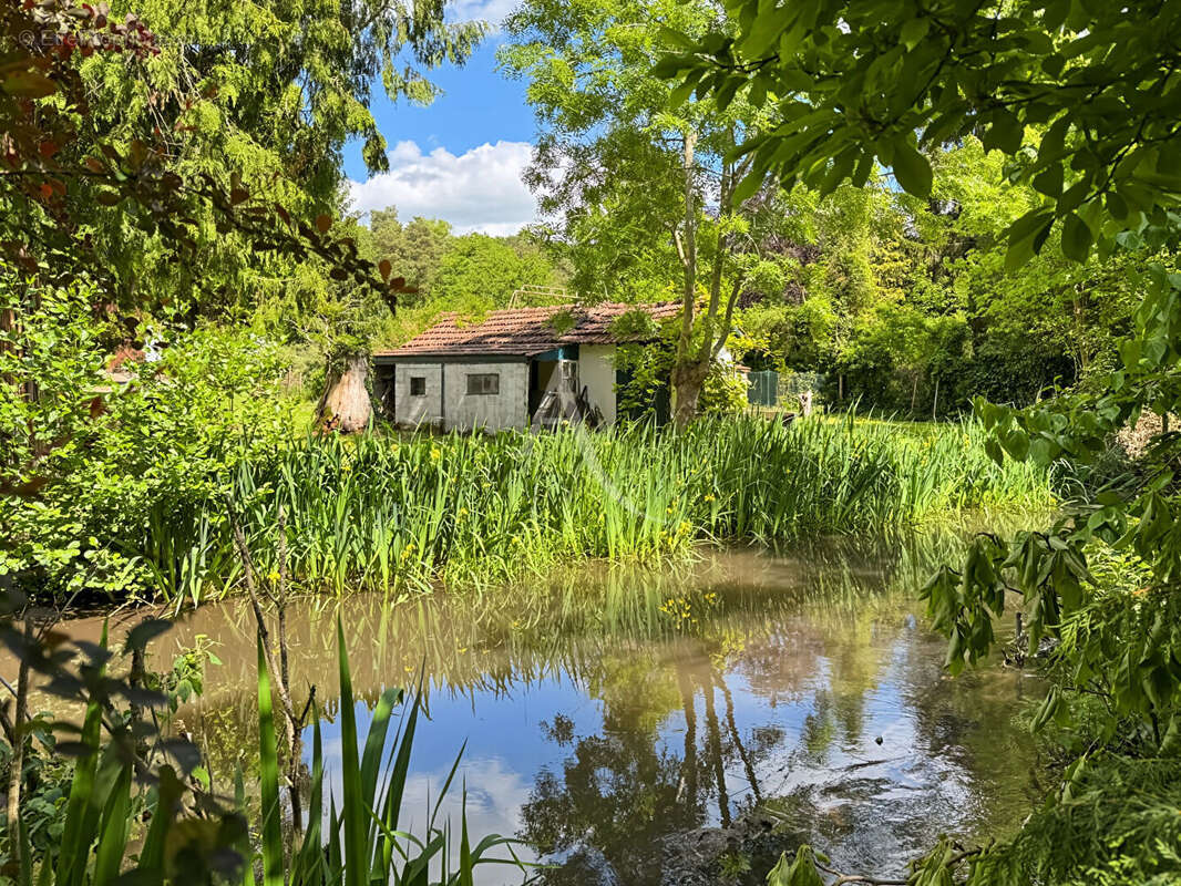 Maison à ETAMPES