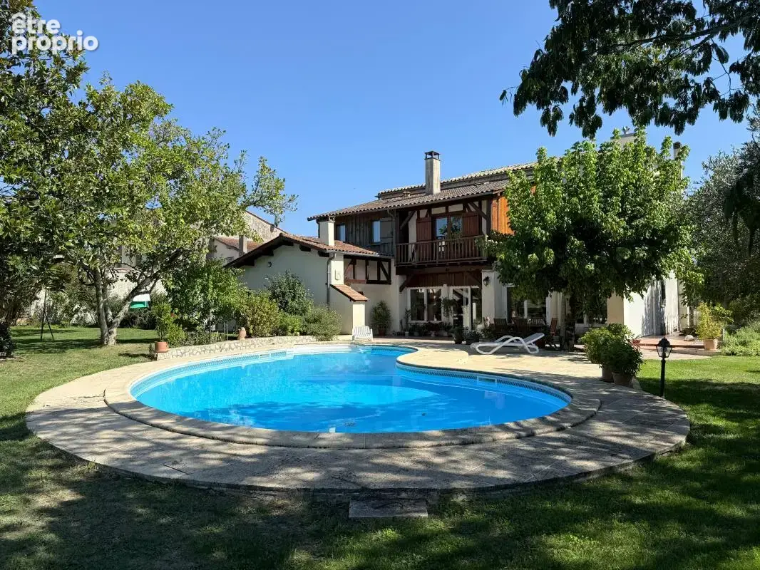 Photo Maison à Grignols au prix de 431 600€