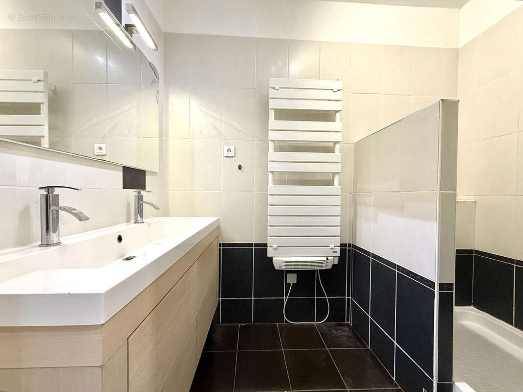 Appartement à VERIN