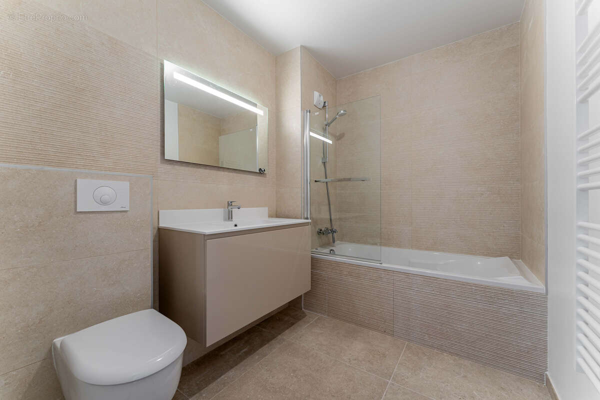 Appartement à SAINTE-FOY-LES-LYON
