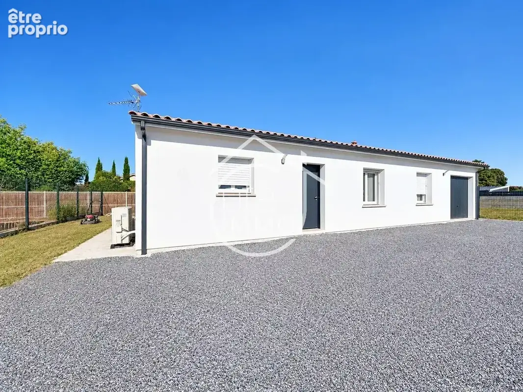 Maison à LES BILLAUX