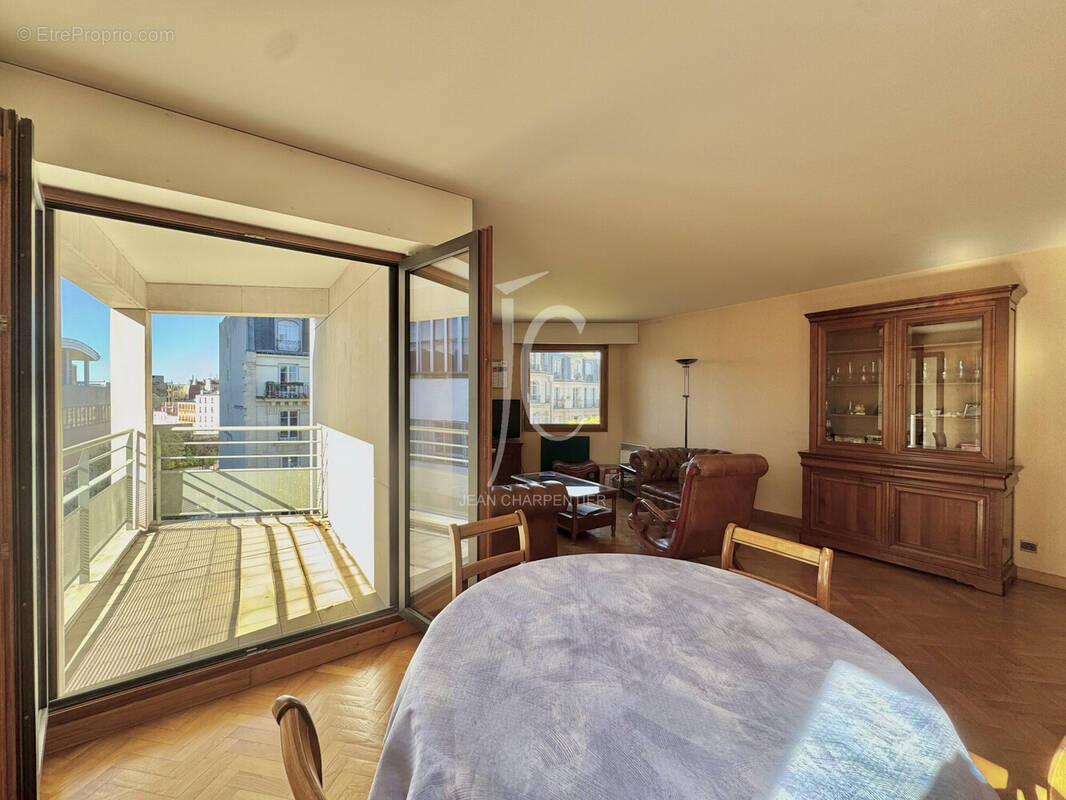 Appartement à PARIS-13E