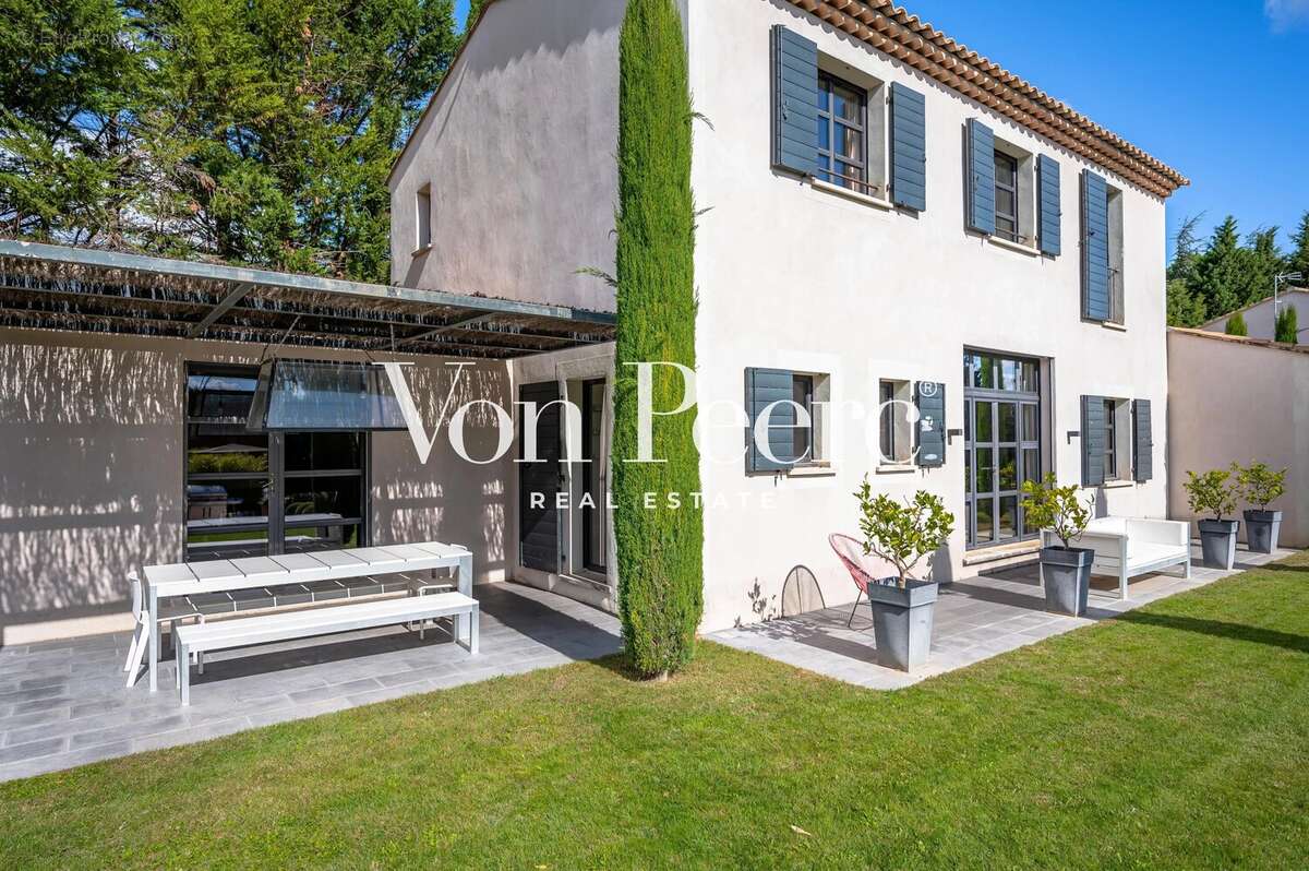 Maison à PARADOU