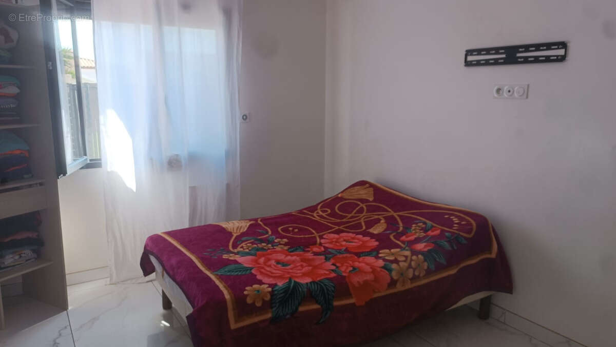 Maison à LEZIGNAN-CORBIERES