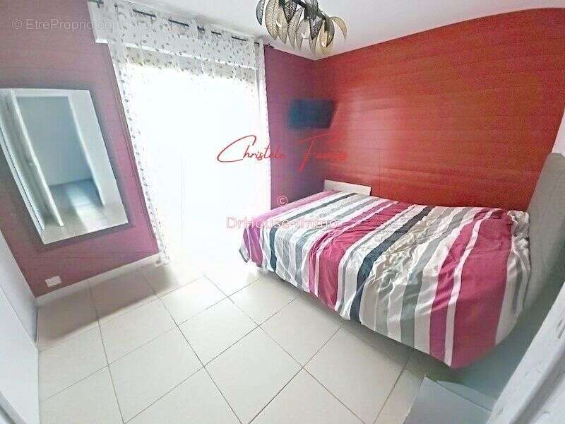 Maison à LES LOGES-MARCHIS