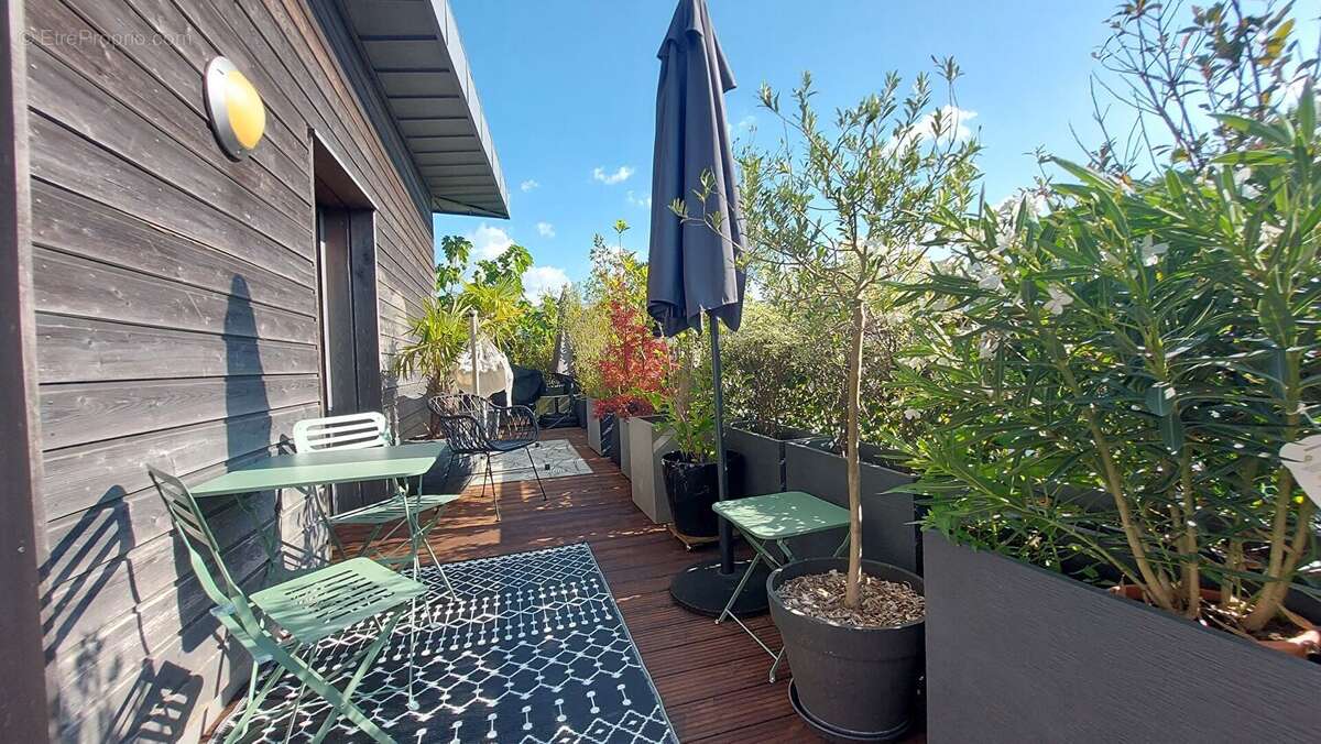 Appartement à VERSAILLES