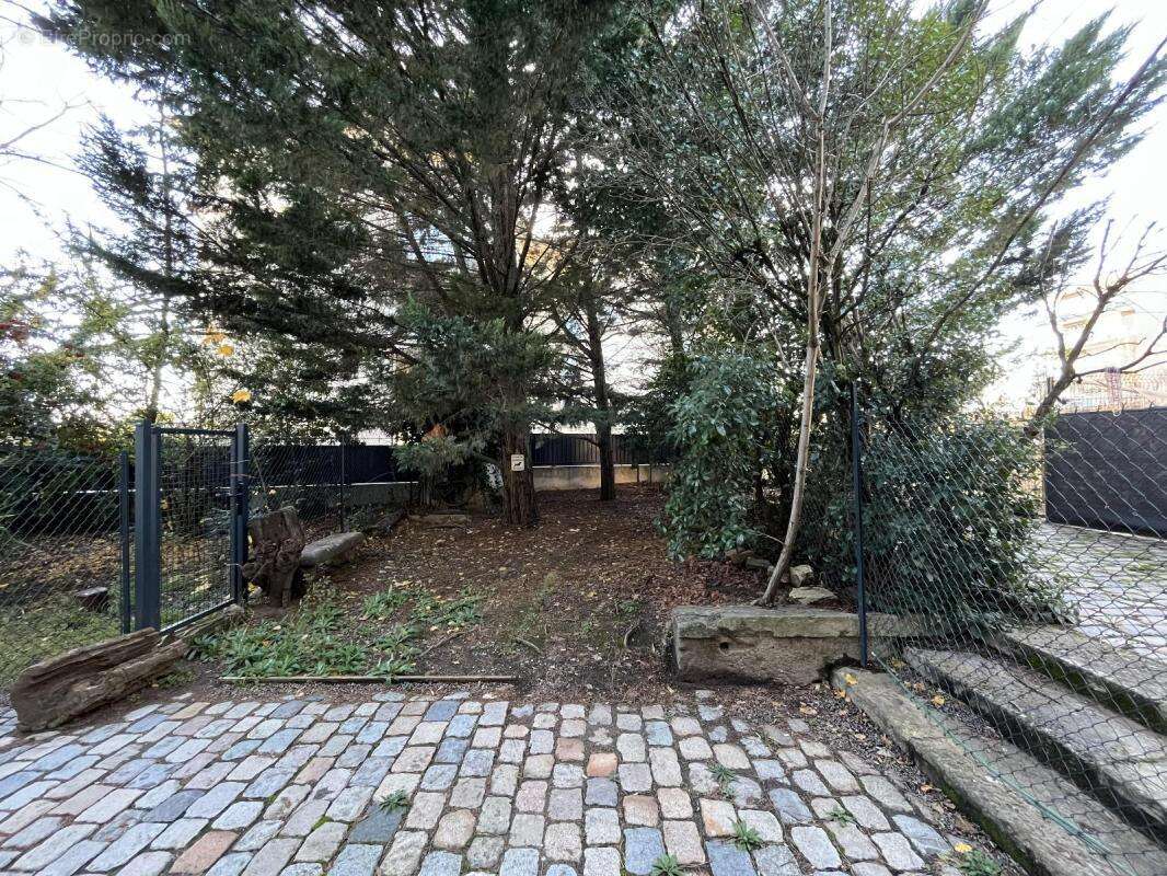 Appartement à CALUIRE-ET-CUIRE