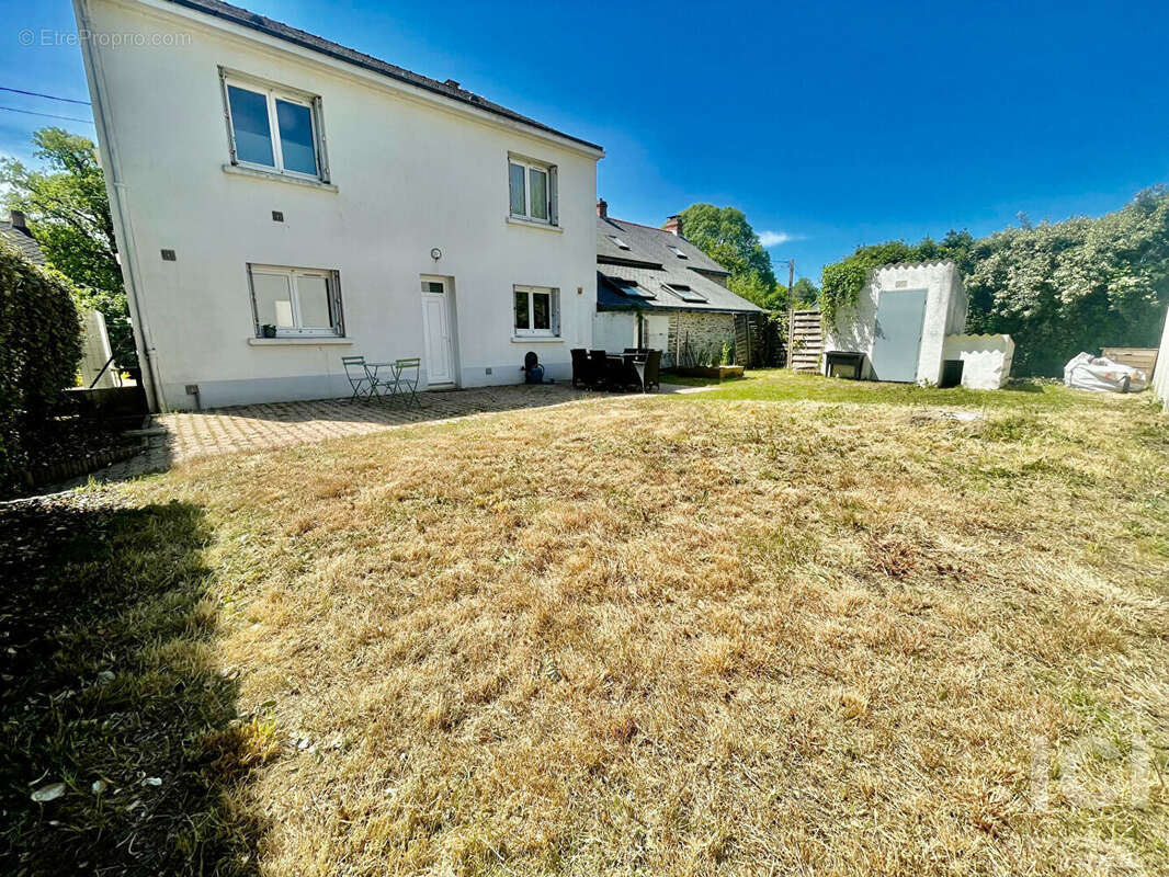 Maison à TREILLIERES