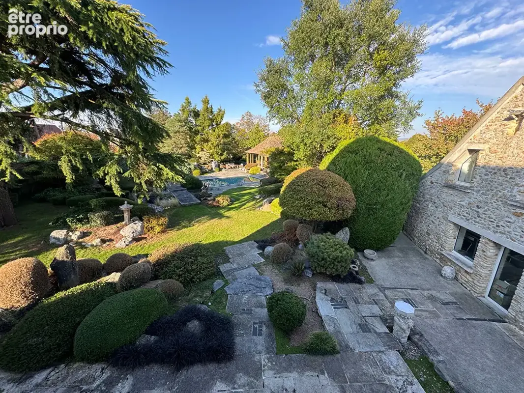 Photo Maison à Thoiry au prix de 1 980 000€