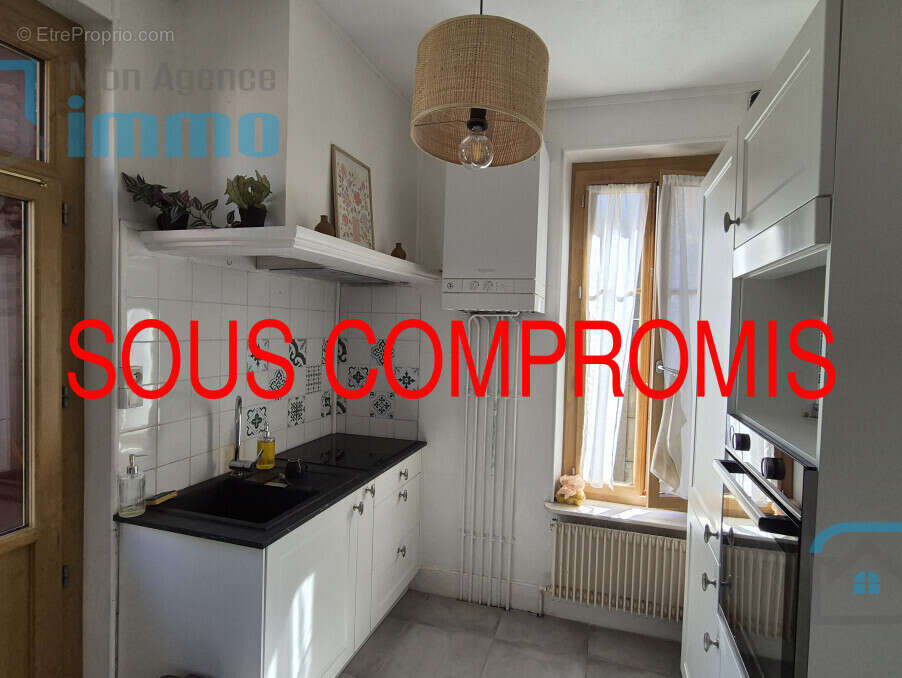 Maison à MEHUN-SUR-YEVRE