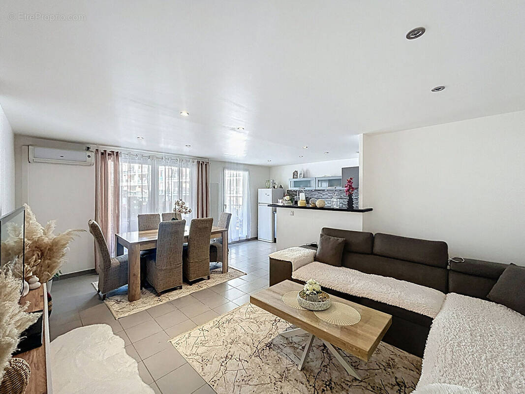 Appartement à MARSEILLE-15E