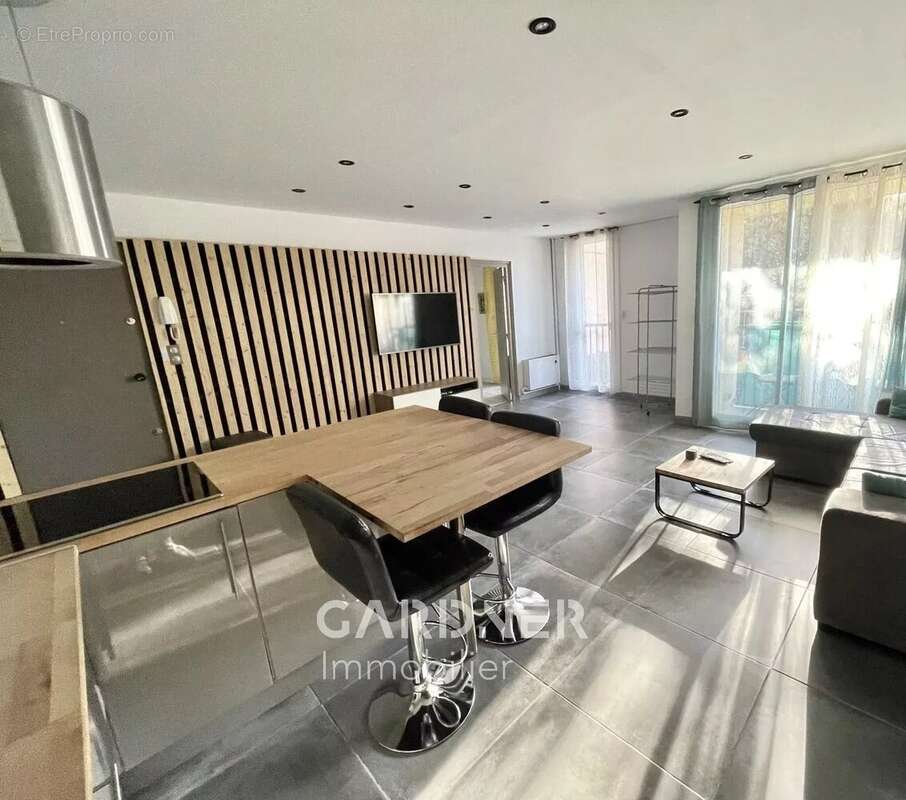 Appartement à AUBAGNE