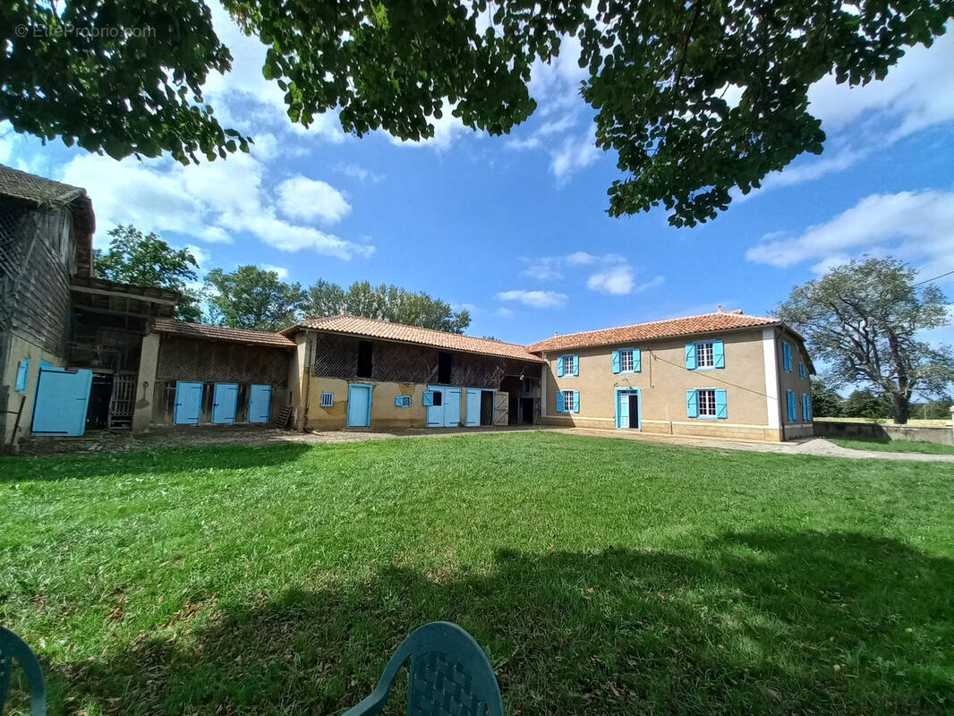 Maison à MIRANDE