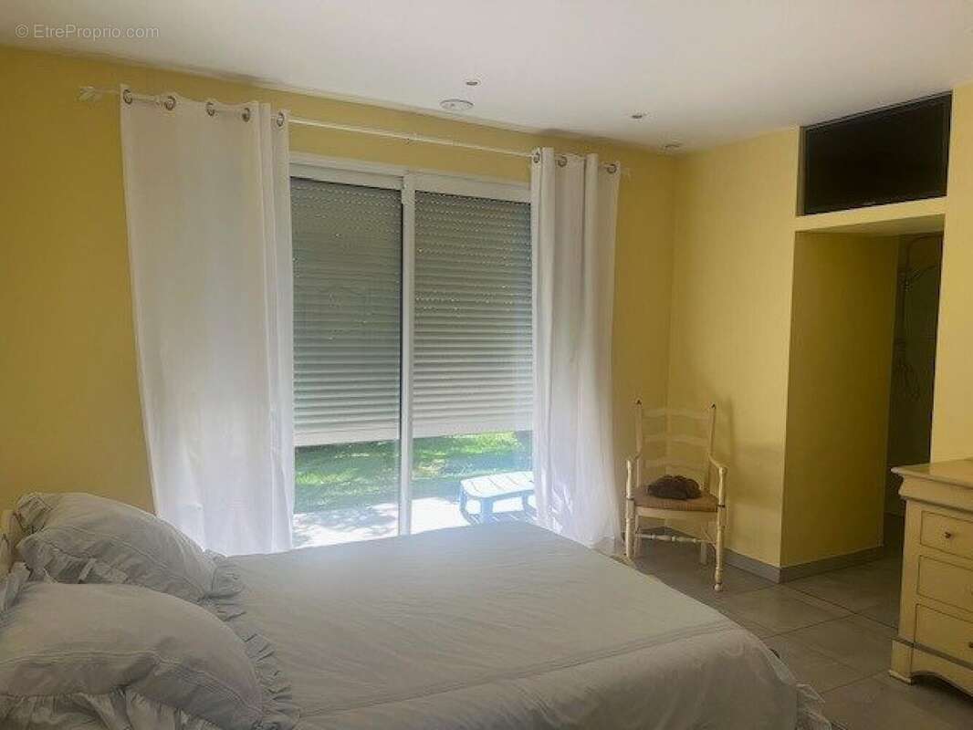 Maison 126 m² à Montauriol  - photo 7